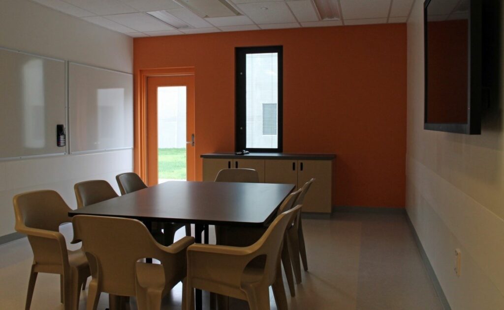 Consultation Rooms To Hire In Chesterfield From £10 Hour Consultation Rooms To Hire In Chesterfield From £10 Hour