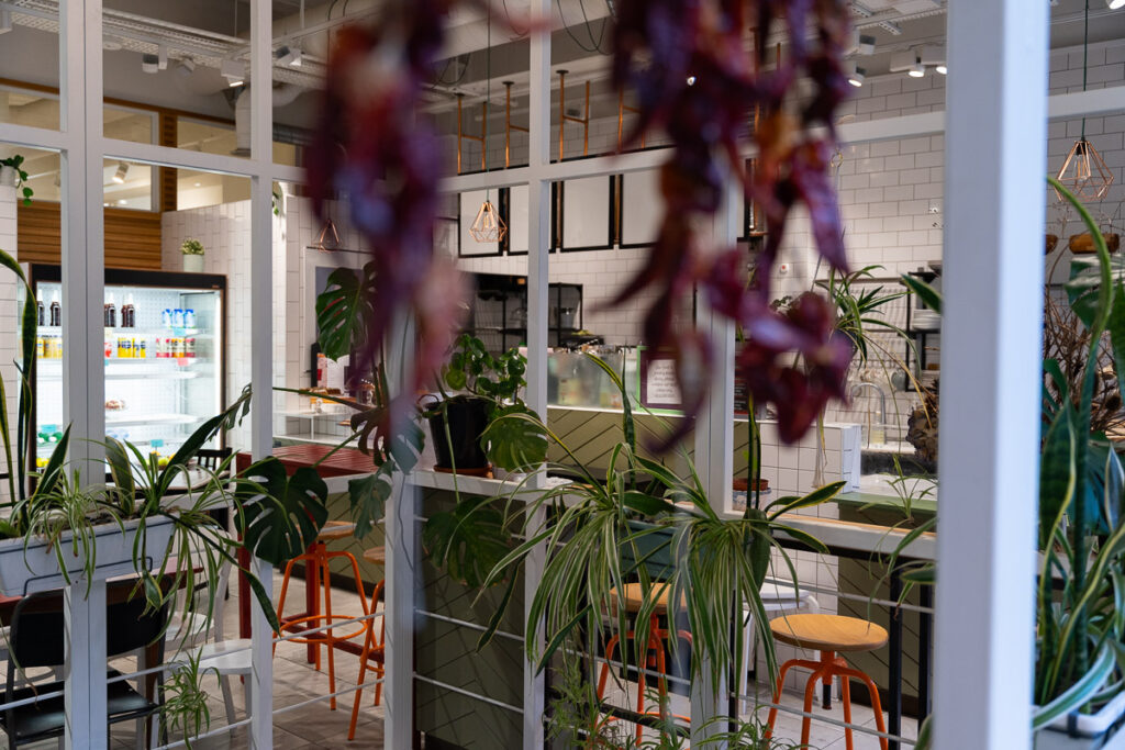 Therapy Massage Beauty Aesthetic Private rooms to rent in Monument EC3R 8DU – Marketing included