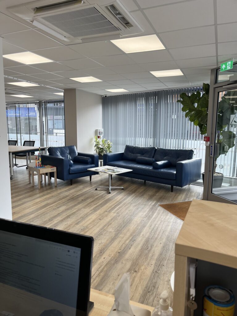Private Clinical Consultation Room to Hire in Westcliff-on-Sea