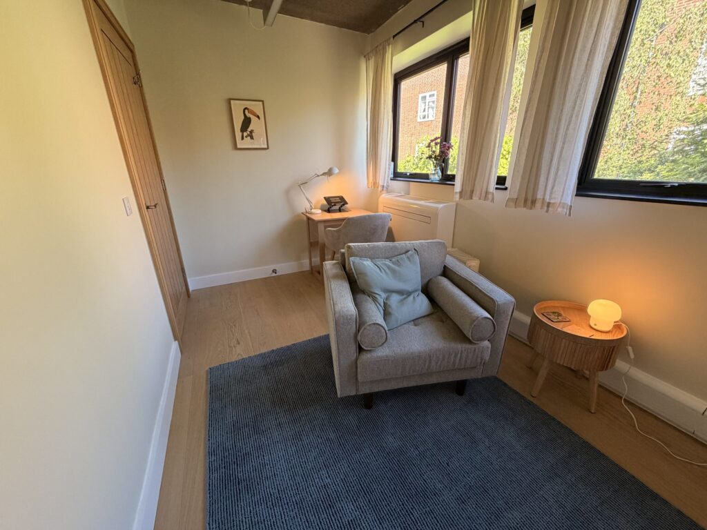 CR Spaces – Therapy Room in Bethnal Green