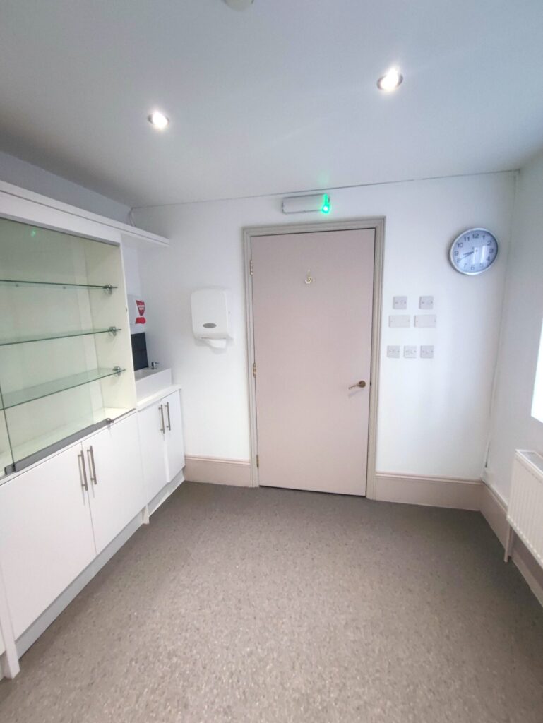 Suite room 3, Hove