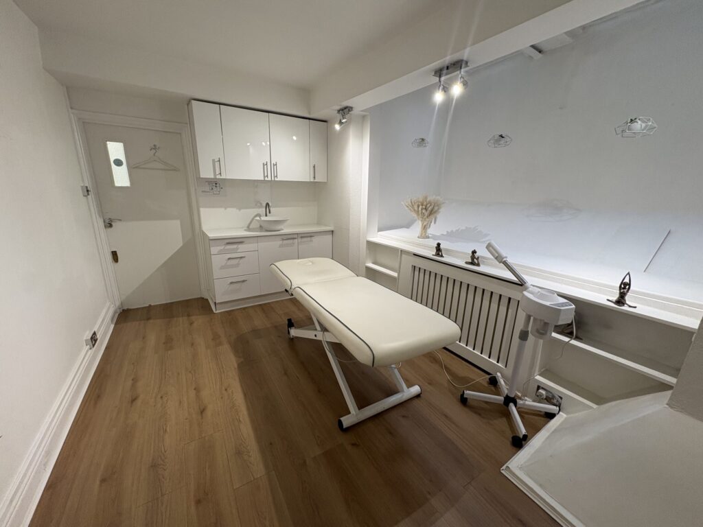 Two Therapy Rooms + Reception in Kensington