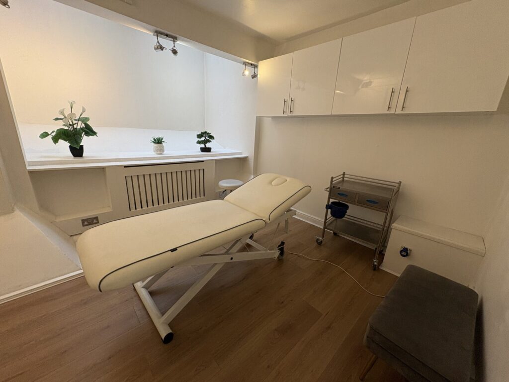 Two Therapy Rooms + Reception in Kensington