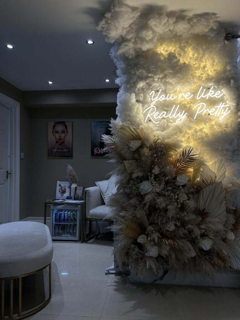 Luxury Treatment Room to Rent In Chessington