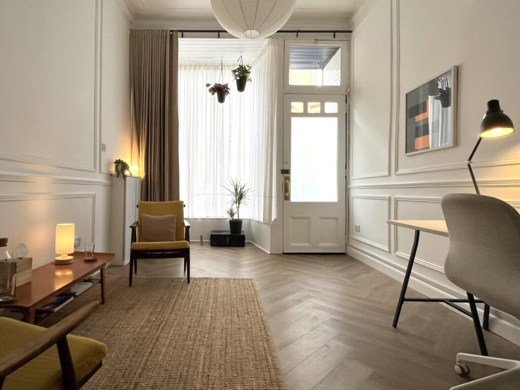 Welcoming Therapy Room to Rent | Cathcart, Glasgow Southside