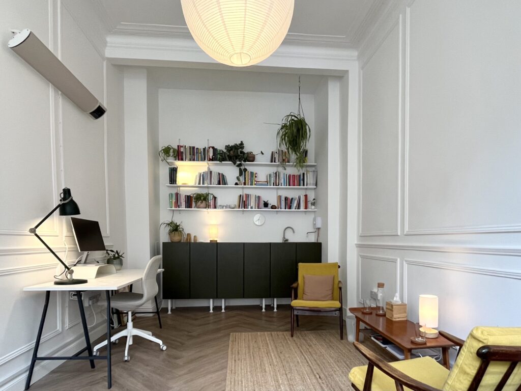 Welcoming Therapy Room to Rent | Cathcart, Glasgow Southside