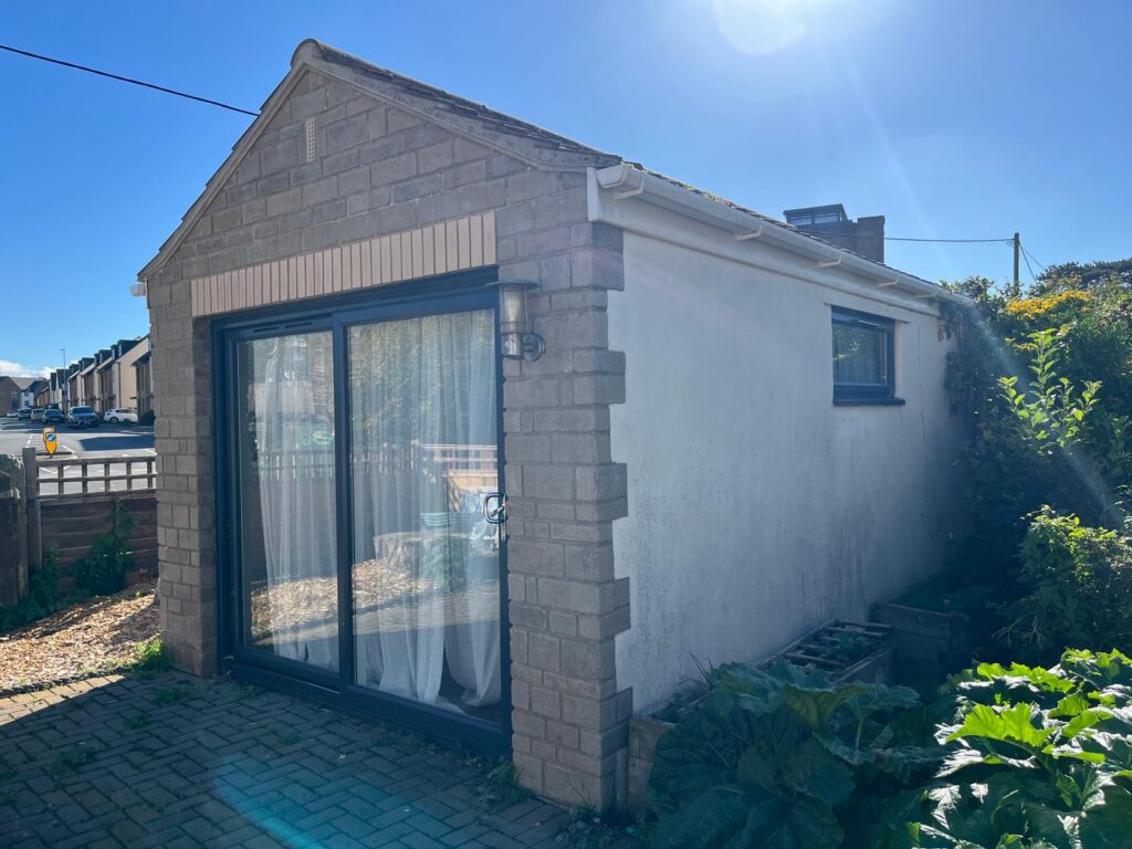 Therapy Room in Frenchay, Bristol To Rent